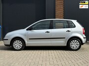 Volkswagen Polo - 1.4-16V JAAR APK 4 DEURS