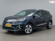 Kia e-Niro - ExecutiveLine 64 kWh|Schuif/kanteldak|Trekhaak|SOH 100%|Carp