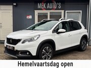 Peugeot 2008 - 1.2 PureTech Allure|Navi|Pano|Leer|Carplay|D-riem VV|