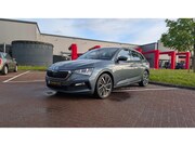 Skoda Scala - 1.0 TSI Sport Business PANO|DSG|Stoelverwarming|Cruise Contr