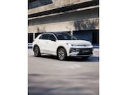 Volkswagen T-Roc - Limited Edition | 'App-Connect' draadloze smartphone integra