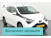 Toyota Aygo - 1.0 VVT-i x-joy Compacte stadsauto die overal past en nergen