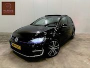 Volkswagen Golf - 1.4 TSI GTE-pano-trekhaak - ACC-camera-keyless-Carplay