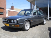 BMW 5-serie - 528i NL Auto