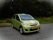 Daihatsu Cuore - 1.0 Trend . 5 Deurs . Lichtmetalen velgen . Centrale deurver
