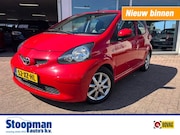 Toyota Aygo - 1.0 12V Sport Airco Halfleder LM velgen