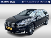 Volkswagen Passat - Variant 1.4 TSI PHEV GTE Business / AUTOMAAT/ PANO/ TREKHAAK
