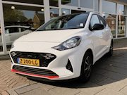 Hyundai i10 - 1.0 Comfort Black Edition Airco Apple Carplay/Android Aut