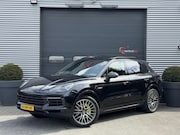 Porsche Cayenne - 3.0 E-Hybrid Sport Chrono | Panoramadak | Camera | Bose | El