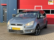 Ford S-Max - 2.5-20V Turbo | + Pano + Cruise + Clima Nu € 2.750,