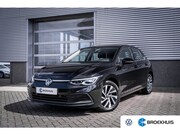 Volkswagen Golf - 1.4 eHybrid Style | Achteruitrijcamera | Comfortstoel(en) | 