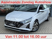 Hyundai i20 - 1.2 MPI COMFORT 100PK NAVI LMV AIRCO PDC-CAMERA
