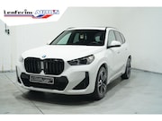 BMW X1 - sDrive20i M Sport Panodak Led koplampen Camera Shadowline St