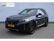 BMW iX3 - Executive 80 kWh NL-AUTO SHADOW LINE | PANODAK | LEDER