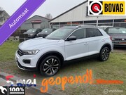 Volkswagen T-Roc - 1.5 TSI United Style AUTOMAAT / TREKHAAK LUXE