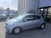 Toyota Yaris - 1.3 VVT-i Now 2E EIG AIRCO 5DEURS INRUIL MOGELIJK
