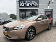 Volvo V40 - 2.0 T2 Nordic+ INSCRIPTION-PANODAK-DEALERONDERHOUDEN-STOELVE