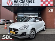Suzuki Swift - 1.2 Style Smart Hybrid // CAMERA // APPLE CARPLAY - ANDROID