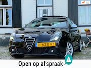 Alfa Romeo Giulietta - 1.4 T Progression|Pano|Clima|Cruise|Nieuwe distributieriem|