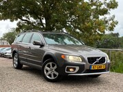 Volvo XC70 - 2.4 D5 Kinetic | Automaat + Schuif/kantel dak + Leder + Memo