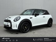 MINI Mini Electric - Classic 33 kWh / SOH 100% / Premium Go Pakket / Achteruitrij