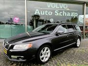 Volvo V70 - 1.6 T4 Momentum Automaat | Rijklaar incl garantie | Trekhaak