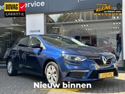 Renault Mégane - IV TCe 140 EDC Limited | All seasonbanden | Parkeersensoren 