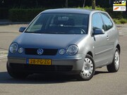 Volkswagen Polo - 1.4-16V Athene NAP/AIRCO/APK 08-2027