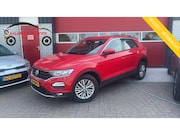 Volkswagen T-Roc - 1.0 TSI Style TREKHAAK / CARPLAY / AIRCO / PDC / BLUETOOTH /