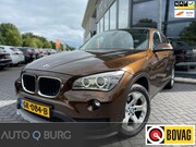 BMW X1 - SDrive20i Business | Automaat | Panorama | Navi | Cruise |
