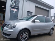 Volkswagen Polo - 1.4-16V