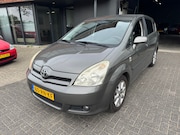 Toyota Corolla Verso - 1.8 VVT-i Luna 7PERS AUTOMAAT TOP ONDERHOUDEN RIJDT GOED