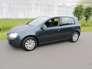 Volkswagen Golf - 1.6 FSI Comfortline 5 Drs met Airco