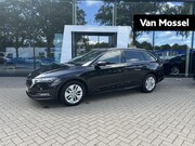 Skoda Octavia - Combi 1.0 e-TSI Ambition | SENSOREN | NAVIGATIE | STOELVERWA