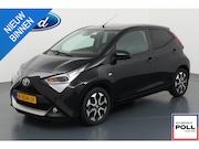 Toyota Aygo - 1.0 VVT-i x-Joy Automaat Camera Apple Car play Climat Safety