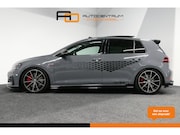 Volkswagen Golf - 2.0 TSI GTI TCR / Akrapovic uitlaat / Panoramadak / Stoelver