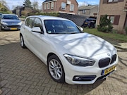 BMW 1-serie - 116i Sport Line Edition Metallic Mineral White met lederen s