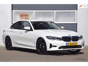 BMW 3-serie - 330e eDrive Edition PREMIUM AUDIO/DAB/LEDEREN BEKLEDING/ 19'