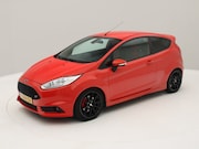 Ford Fiesta - 1.6 ST2 182pk Recaro/ Sparco set/Stoelverw./ Navi.