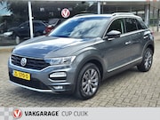 Volkswagen T-Roc - 1.0 TSI Style Navigatie-Climate Control-Cruise Control-Trekh