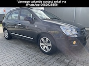 Kia Carens - 2.0 CVVT Clima APK: Nieuw bij aflevering