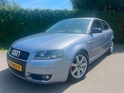 Audi A3 - 1.6 FSI Ambiente AIRCO-ECC INRUILKOOPJE