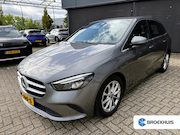 Mercedes-Benz B-Klasse - 180 Launch Edition | Navigatie | Elektr. Stoelen | 360 Camer