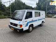 Mercedes-Benz MB 100 - 100 D KAMPEERAUTO COMPLETE CAMPER / LUIFEL EN FIETSENREK / 2