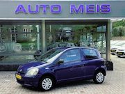 Toyota Yaris - 1.0-16V VVT-I Luna Met APK
