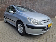 Peugeot 307 - 1.6-16V XT 5 deurs airco APK 07-'27 uniek KM NAP
