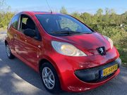 Peugeot 107 - 1.0-12V XR