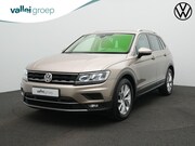 Volkswagen Tiguan - 1.4 TSI 150 pk DSG ACT Highline | Trekhaak | Discover Pro | 