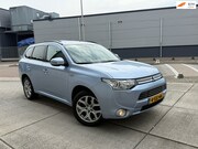 Mitsubishi Outlander - 2.0 PHEV Instyle DAK AUTOMAAT APK LEER AUTOMAAT