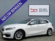 BMW 1-serie - 118i High Executive Automaat/Pano/Apple Carplay.